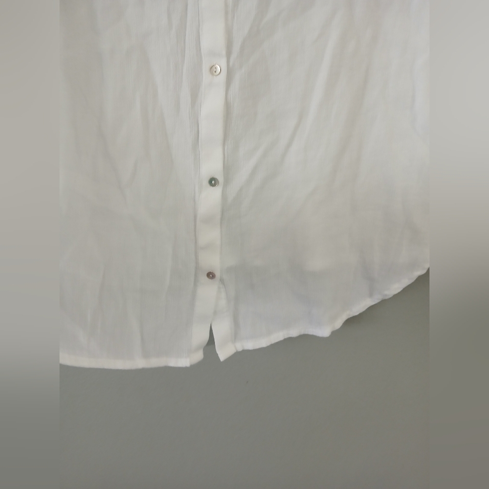 Lucky Brand White V-Neck‎ Women's Top - Picture 7 of 9